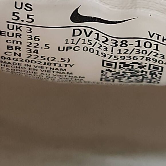 Nike Motiva 'White Lilac Bloom' Women's Size 5.5 - Picture 12 of 12